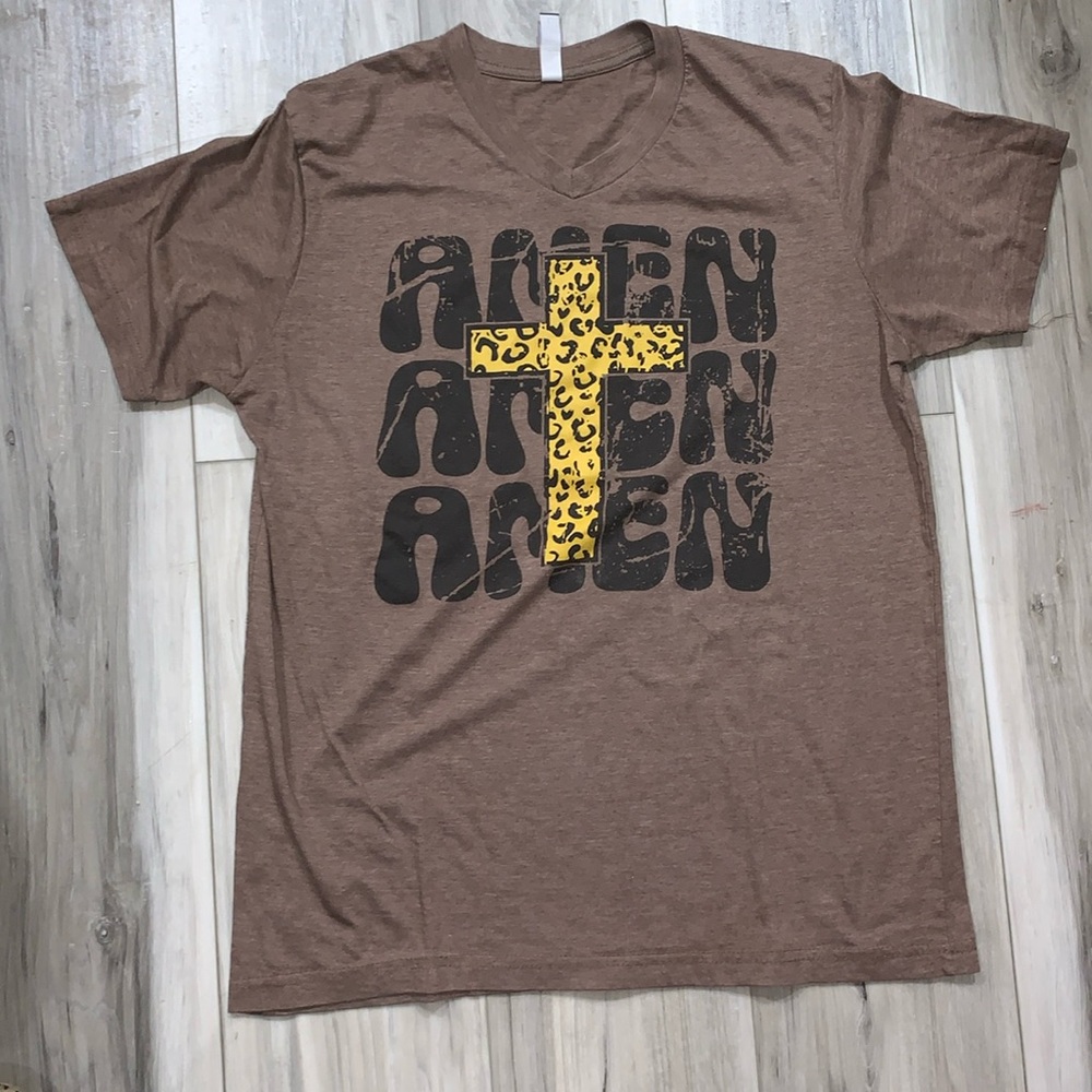 1️⃣ Christian tee Size large women's
